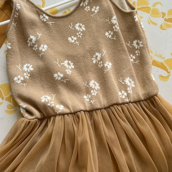 Girls Raised by Water dress - Picture 3 of 3